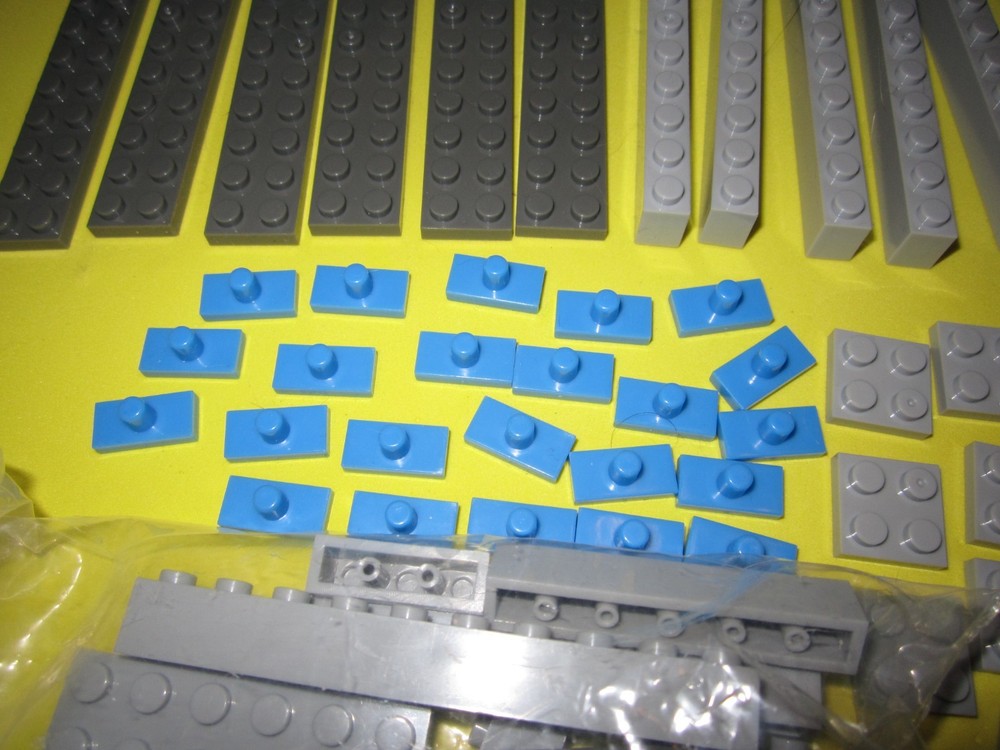 Elenco Snap Circuits Replacement part: Bric Structures Brique Bricks Lot