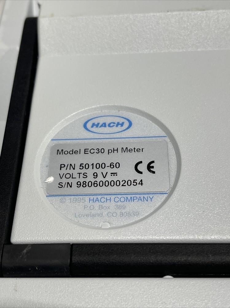 HACH EC30 Portable PH Meter #50100-60