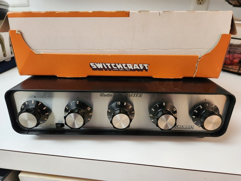 Switchcraft Transistorized Mixer Model 307TR- Vintage New In Box