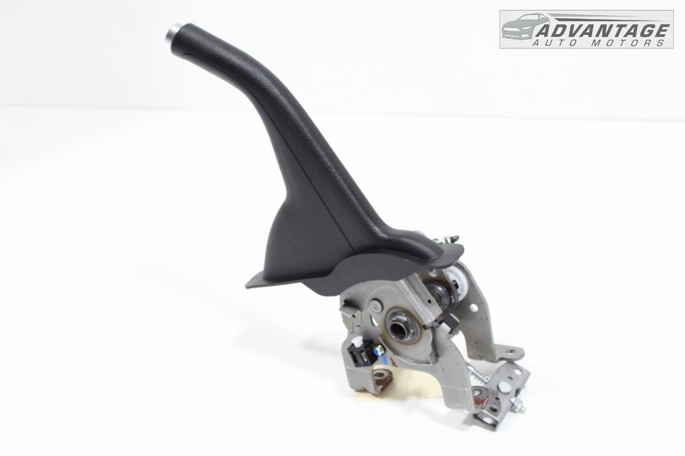 2021-2023 KIA SELTOS EMERGENCY PARKING STOP BRAKE PULL HANDLE LEVER OEM
