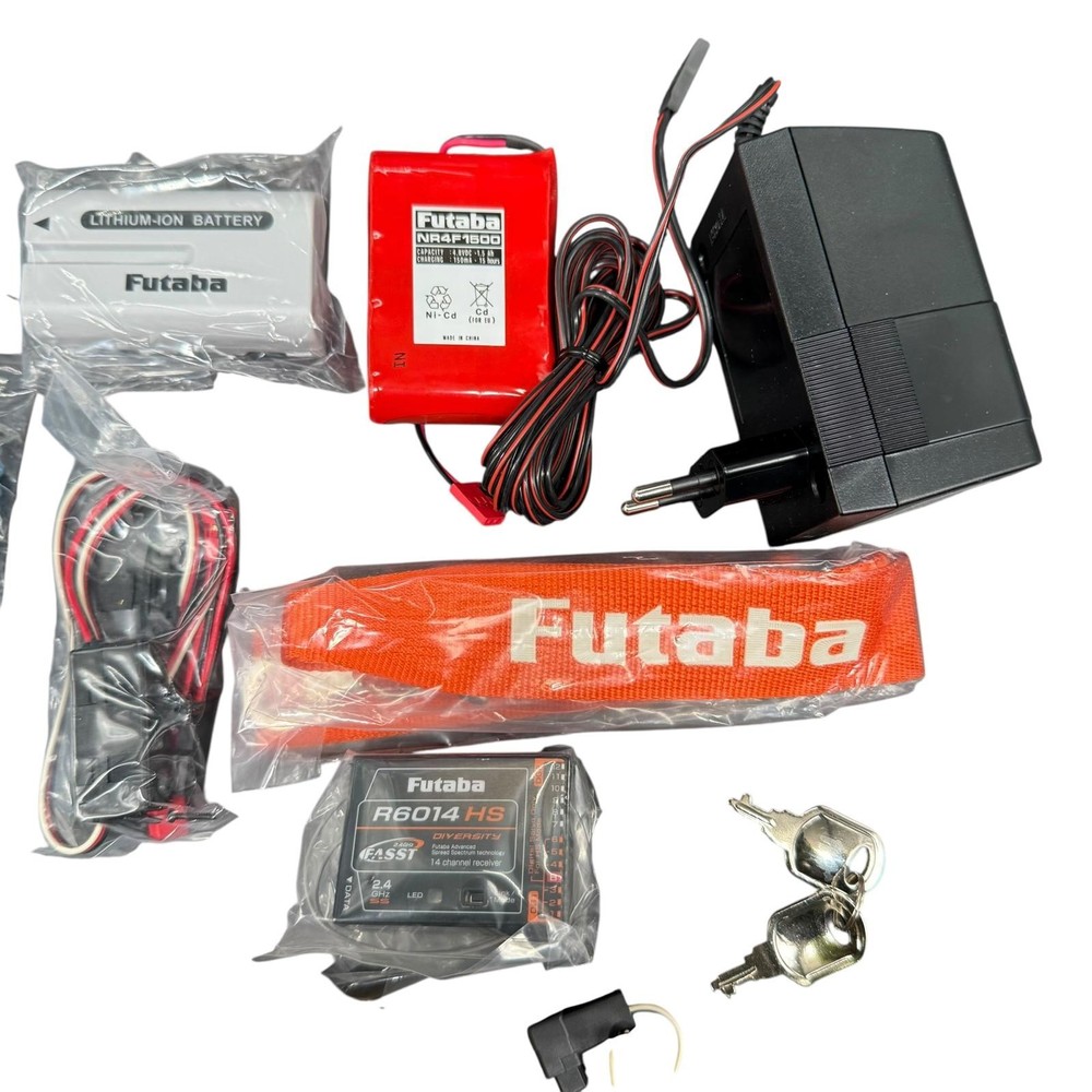 FUTABA T14MZ PCM G3 PLL 14 CHANNEL RC Controller
