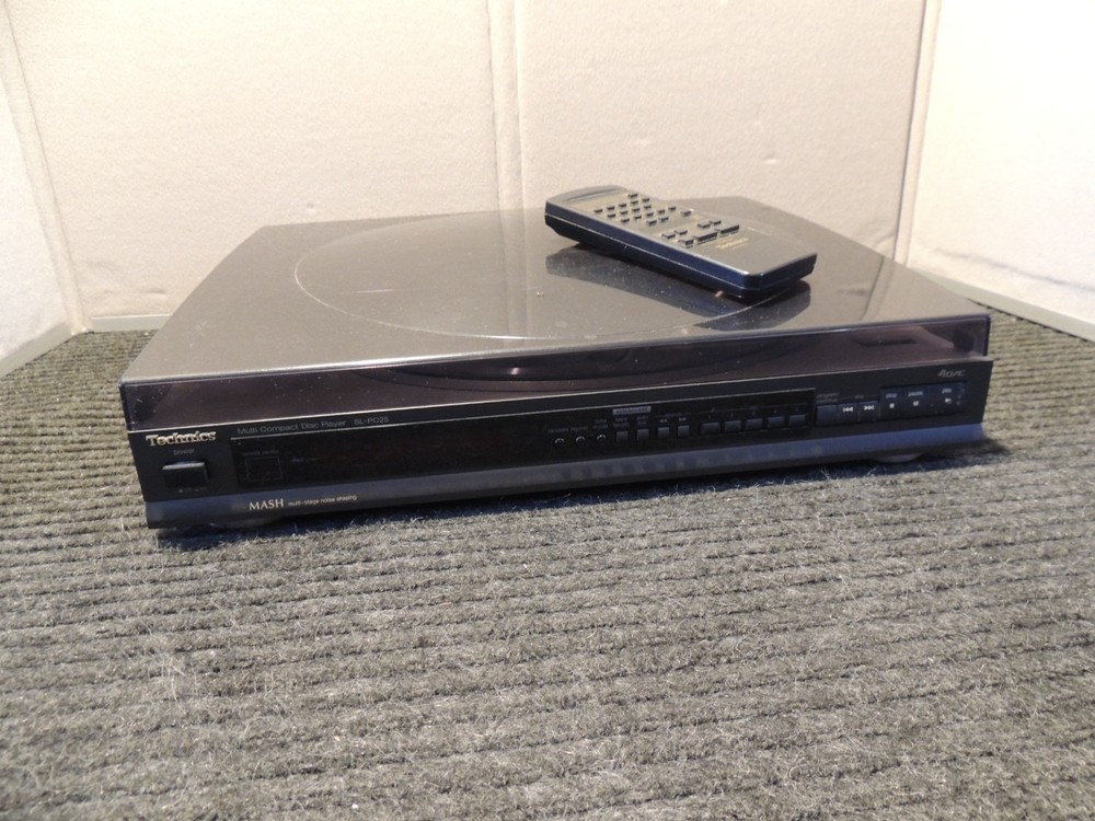 Technics SL-PC25 5 Disc CD Changer Player w/ Remote NO Cord