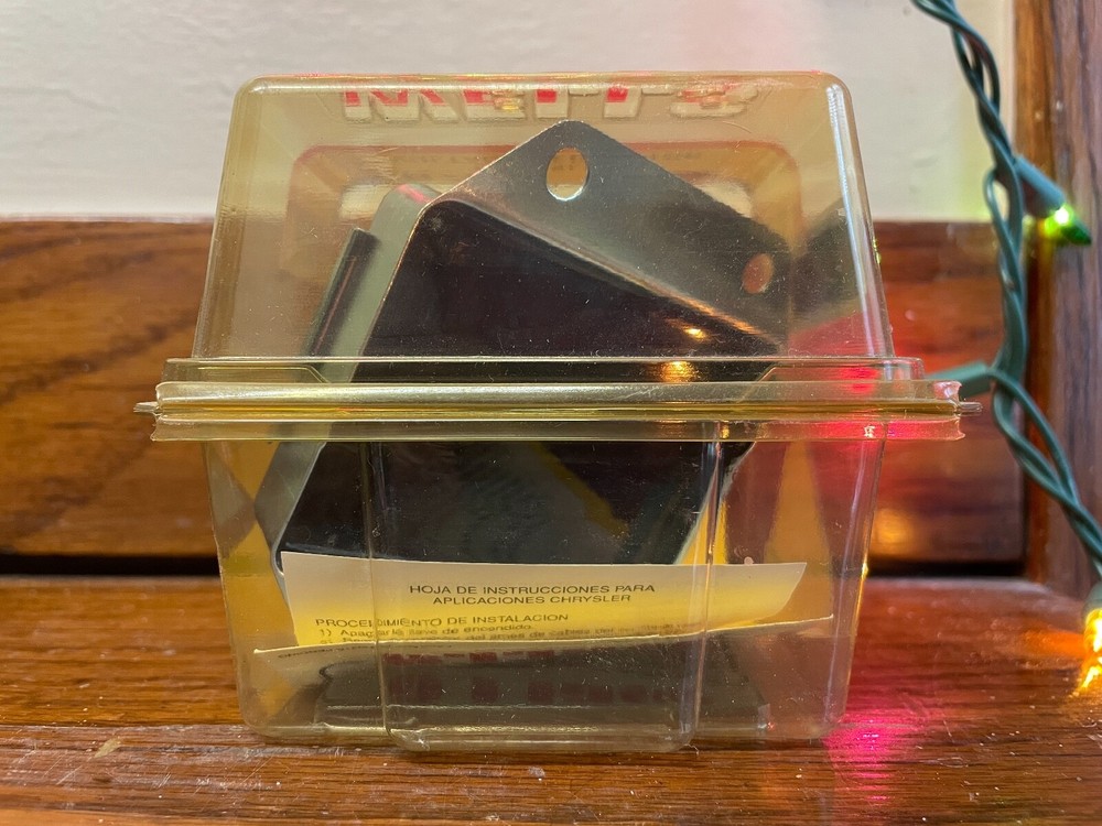 Wells - VR733 - Voltage Regulator - Chrysler