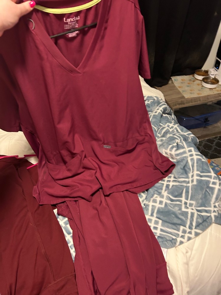 scrub sets women