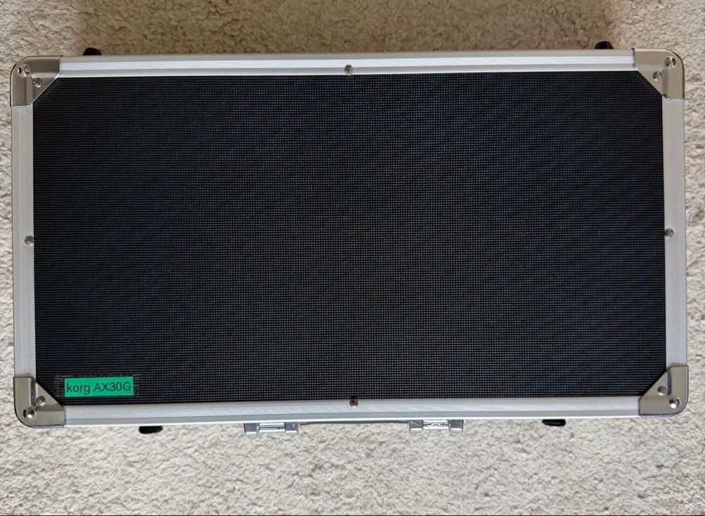 KORG AX30G ToneWorks Multi-Effects Flight case