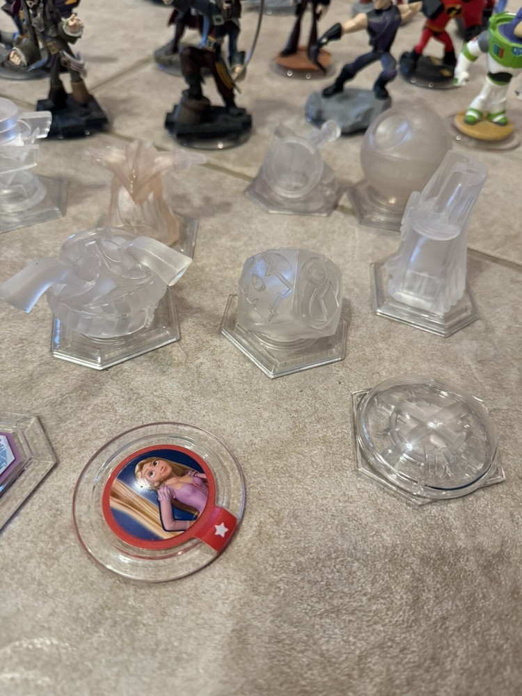 Disney Infinity Figures Huge Mixed Lot 40 Pieces **Read Description