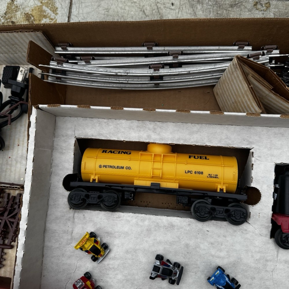 Vintage 1989 Lyonel Micro Racers Express Train Set Complete