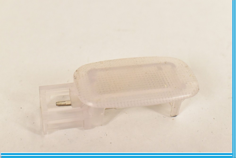 03-09 Mercedes W211 E500 E350 E320 Courtesy Light OEM