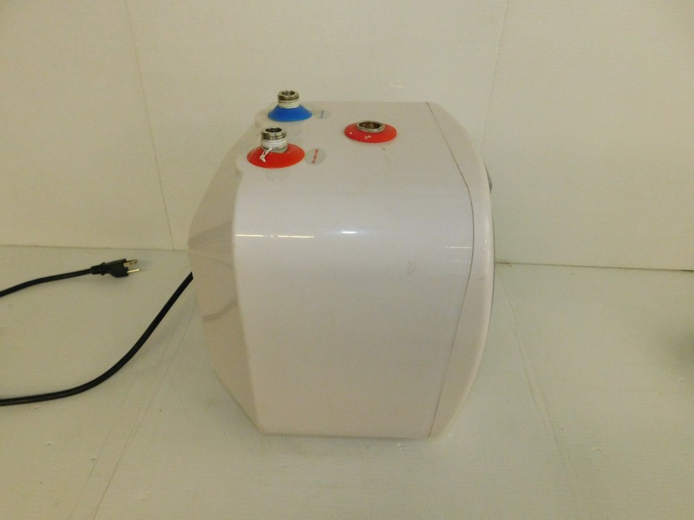 GANGGEND WATER STORAGE ELECTRIC WATER HEATER MODEL SY-8 (MIQ87)