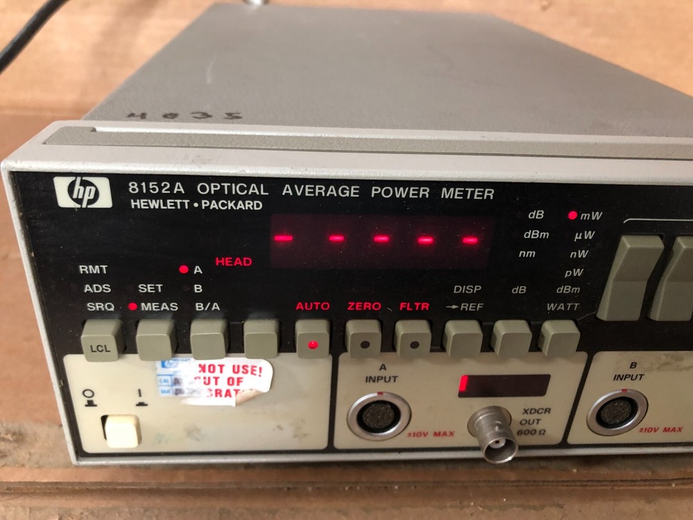 HP 8152A Optical Average Power Meter