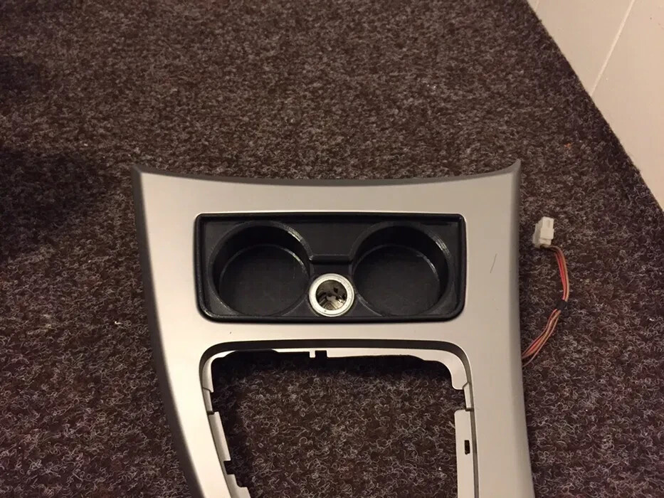 ⭐ BMW e90 e91 e92 e93 Dual Cup Holder Smoker Package Insert 3D Printed PETG