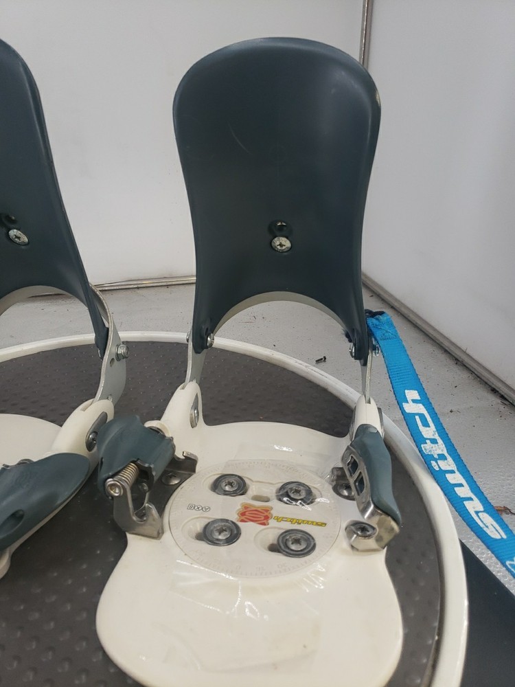 Switch Step In HB Snowboard Bindings