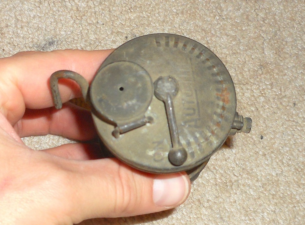 ANTIQUE AUTO LITE CARBIDE BICYCLE MINING LAMP LANTERN AS IS