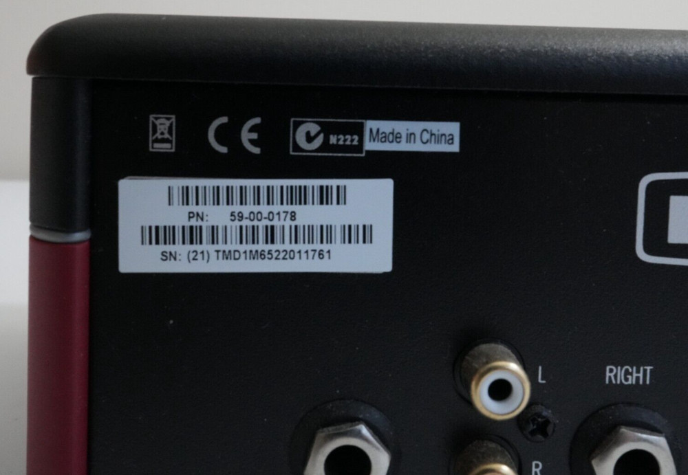 Line 6 Amplifi TT Multi-Effects Guitar Effects Complete w/ Original Box