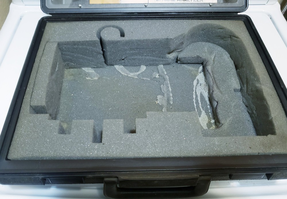 Sears Engine Analyzer 161.2163 with Case & Manual