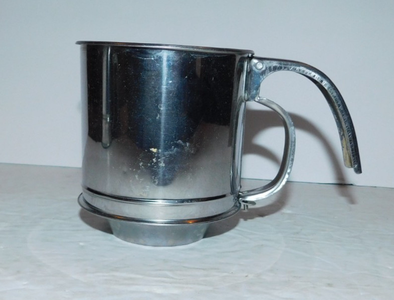 NICE SMALL FLOUR SIFTER WITH FUNNEL BOTTOM