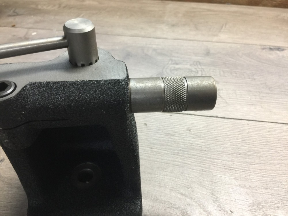 NEW HARDINGE SPRING LOADED CENTER L - 4