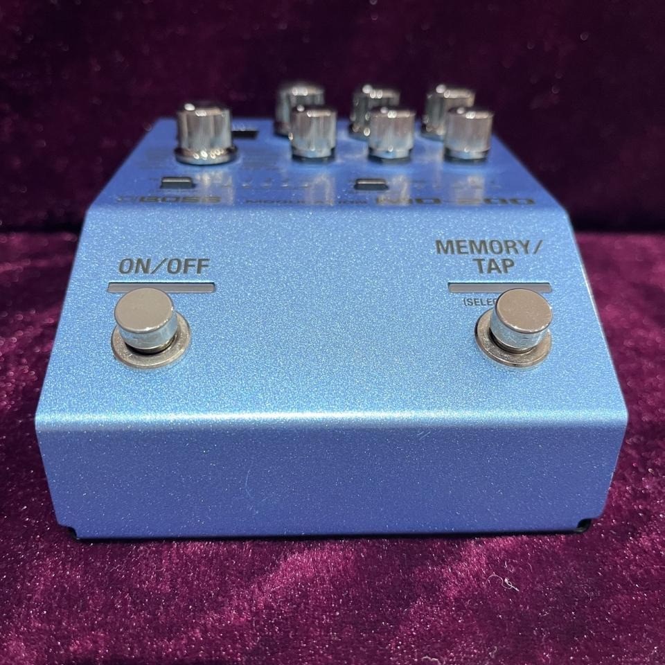 BOSS MD-200 Modulation Pedal Multi Mod Effects Chorus Phaser Flanger
