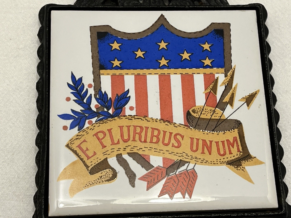 Vintage Kitchen Patriotic Tile Trivet E Pluribus Unum Eagle Bugle Cast Iron