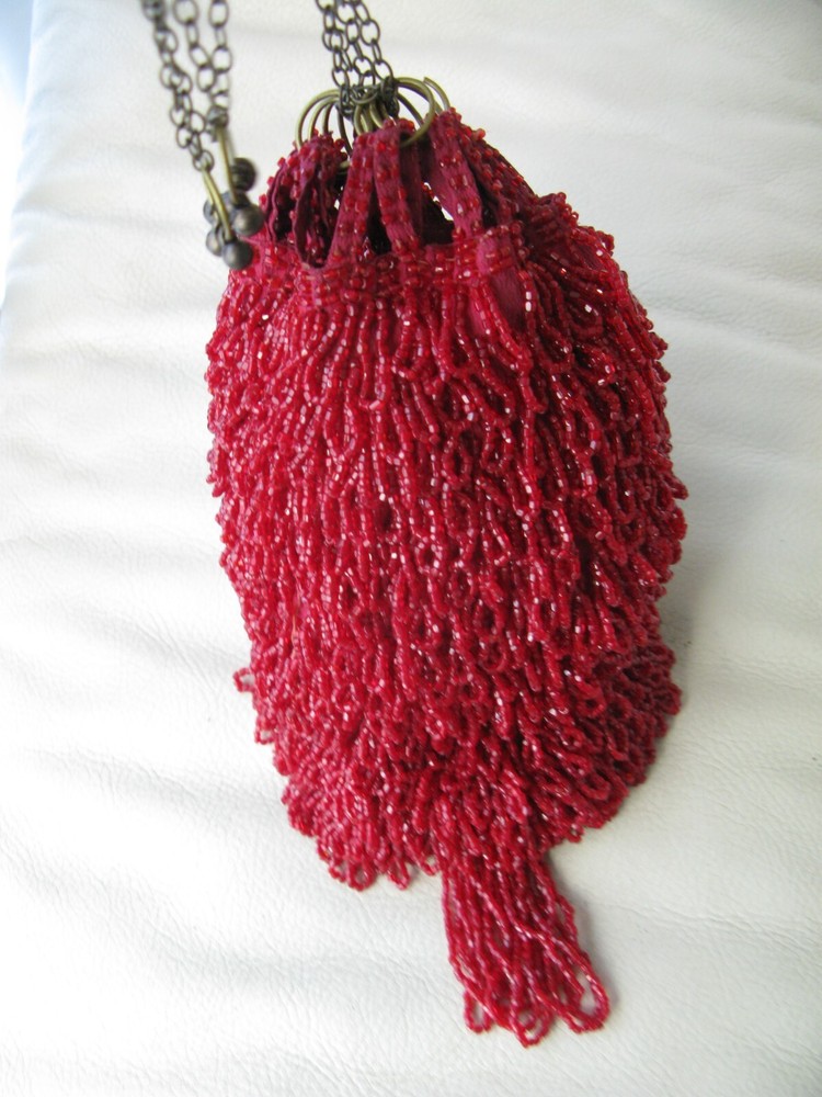 Antique Fringed Candy Apple Red Bead Drawstring Flapper Purse