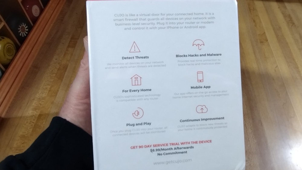 Cujo Smart Internet Security Hacking Virus Protection,new!