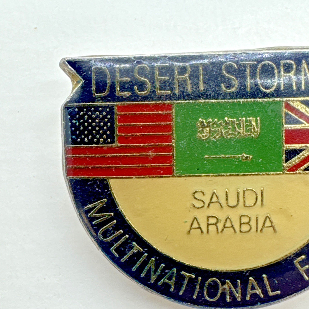 Desert Storm 91 Multinational Forces Saudi Arabia Lapel Pin Hat Pin