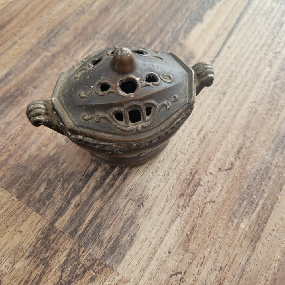 Solid Bronze Incense Burner Montreal Canada Leaf