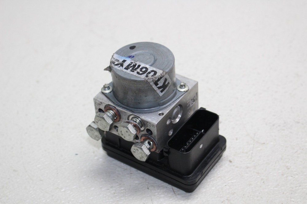 2017-2020 KTM 390 RC ABS PUMP UNIT MODULE