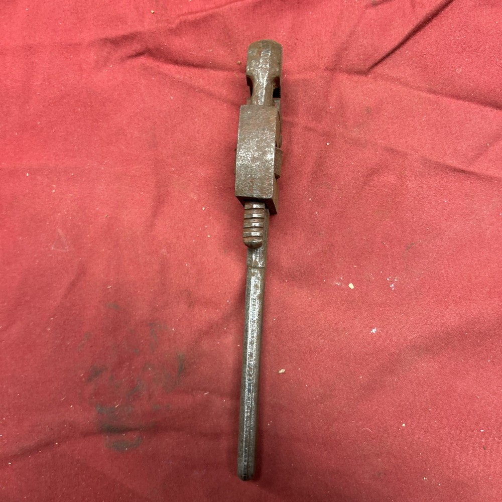 Vintage Worth 8” Pipe Wrench