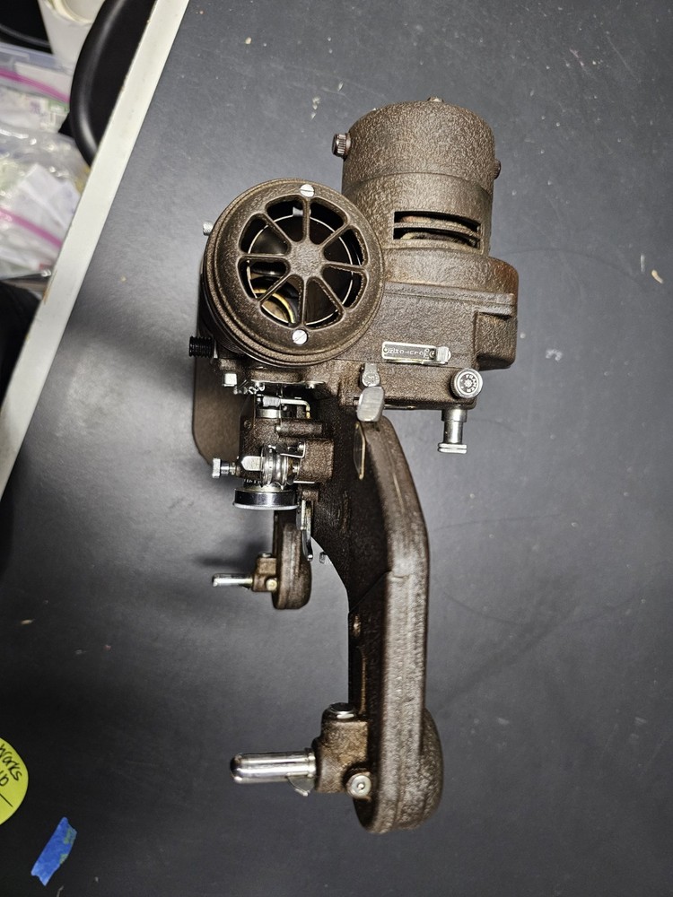 Bell & Howell Filmo 8mm Master 400 Projector