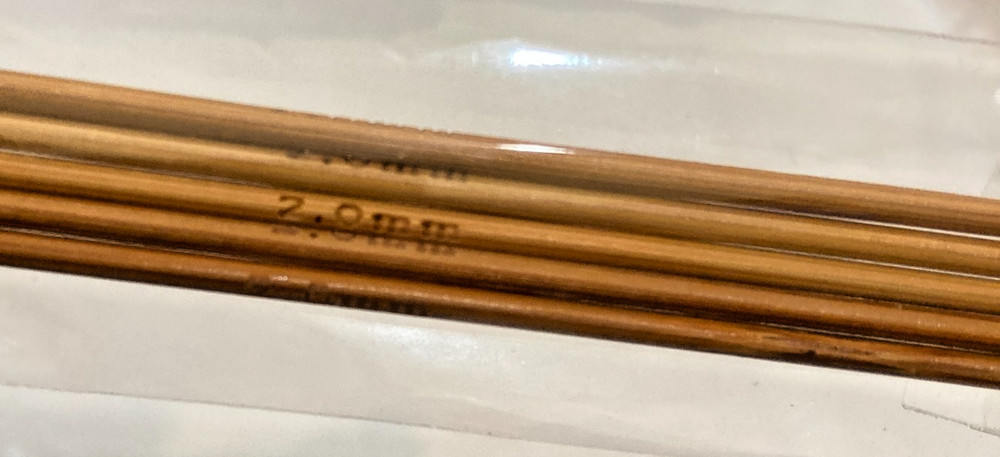 Bamboo Double Pointed Knitting Needles - Choose Size, 5 needles per package