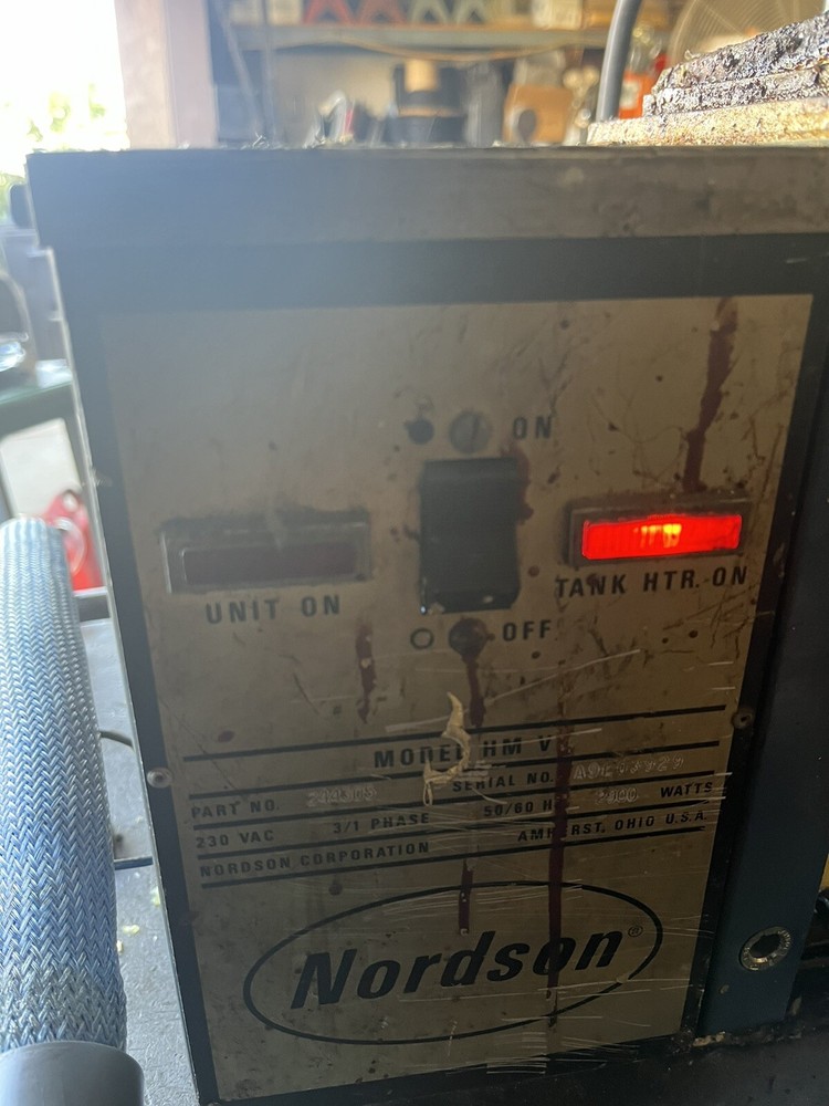 Nordson hot glue machine HM V