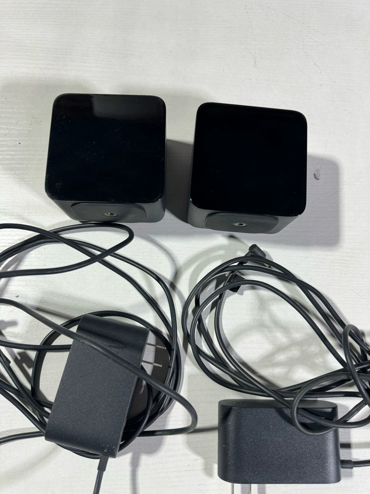 HTC VIVE Base Station 1.0 Adapter for Virtual reality headset & controllers