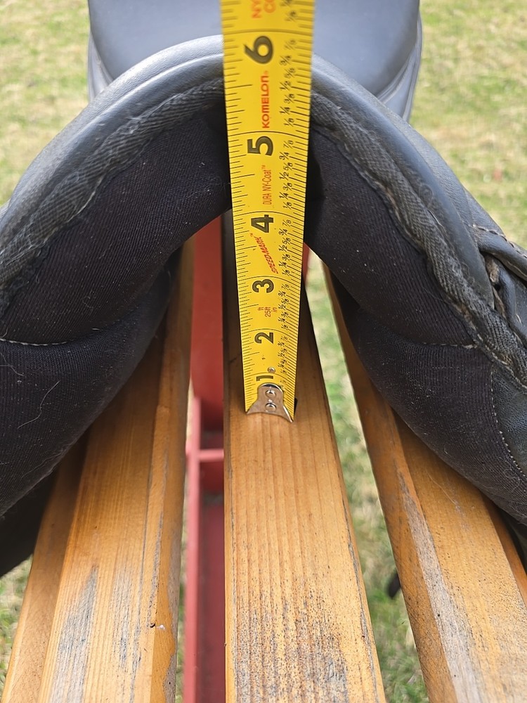 Dressage Saddle Synthetic