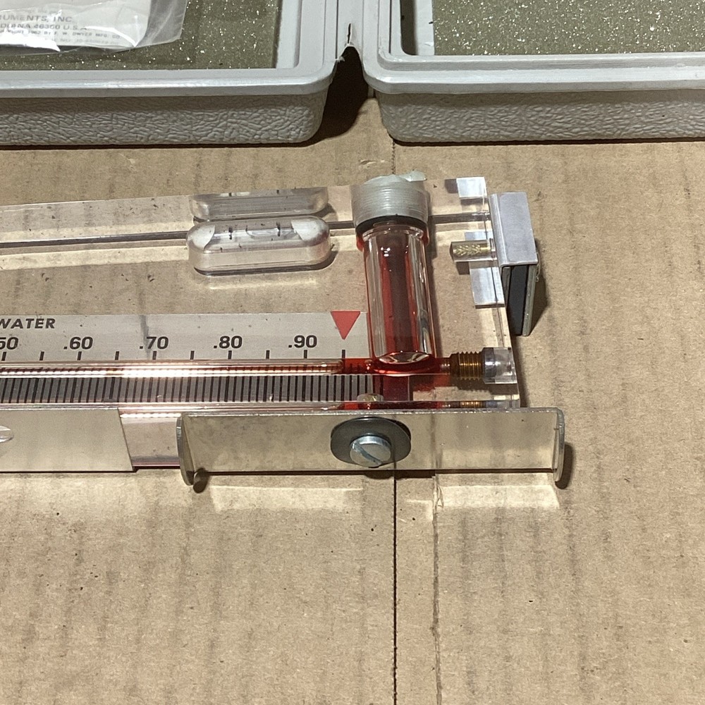 DWYER INSTRUMENTS 100-5 SOLID PLASTIC PORTABLE MANOMETER GAUGE, Partial Kit