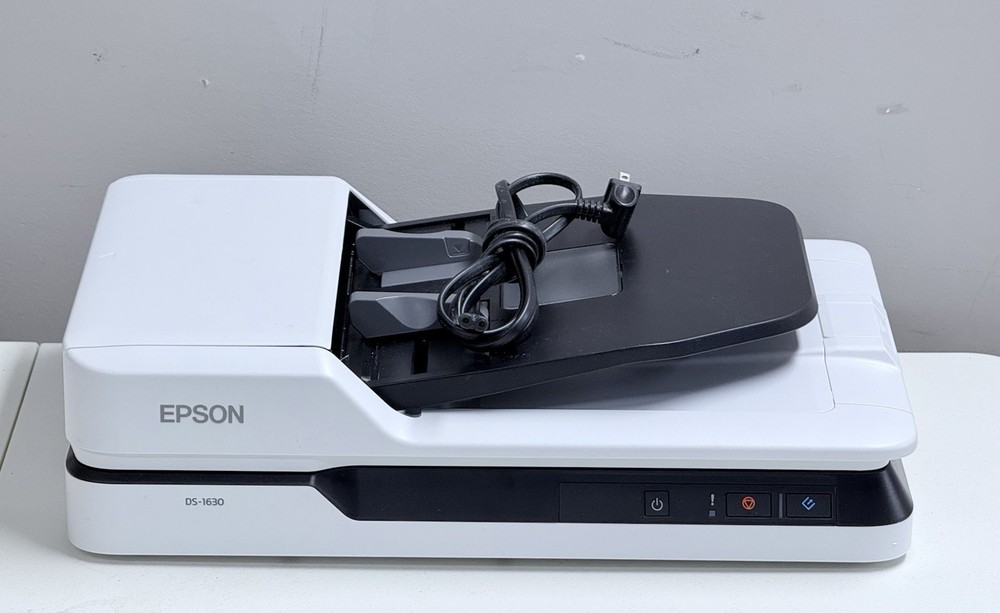 Epson DS-1630 Flatbed Color Document Scanner (READ)