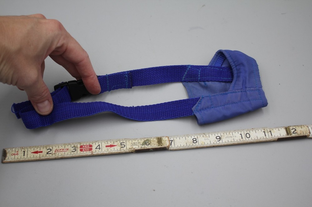 Dog Muzzle Stop Bite Barking Biting Chewing Training Sz Sm/Md Light Nylon Blue