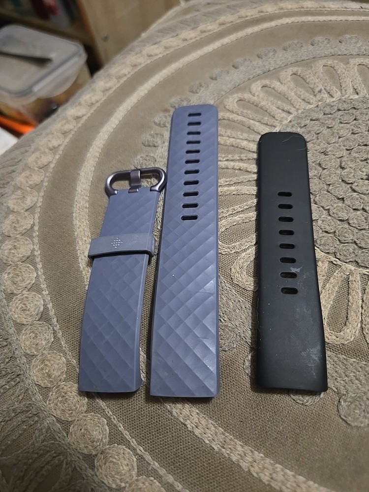 Fitbit Charge 3 Rose Gold - Medium Purple Band