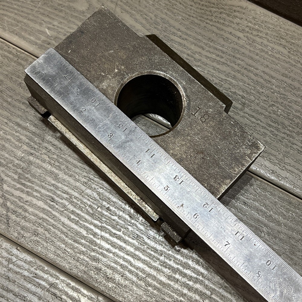 VERTICAL LATHE TOOL BLOCK HOLDER (E1)