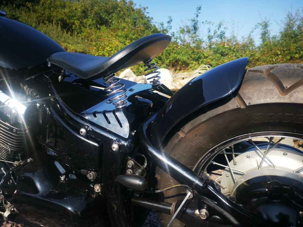 XVS-650 BOBBER V-STAR DRAGSTAR SEAT *BASE PLATE*