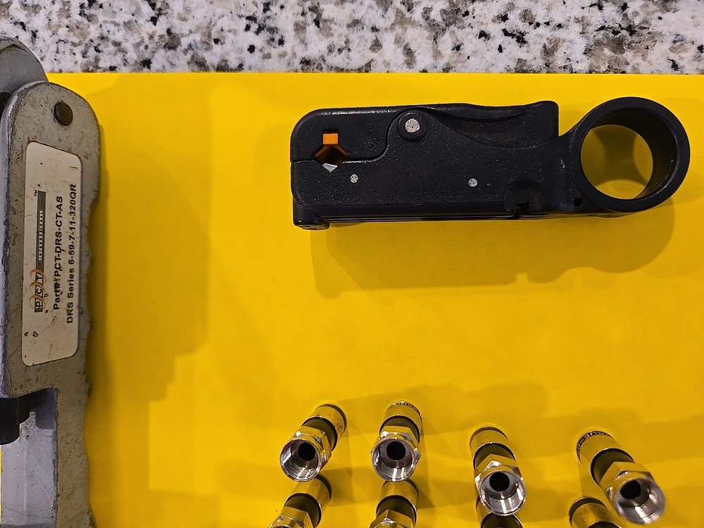 COMMERCIAL GRADE COMPRESSION TOOL CONNECTOR SPRING LOADED STRIPPER 20 CONNECTORS