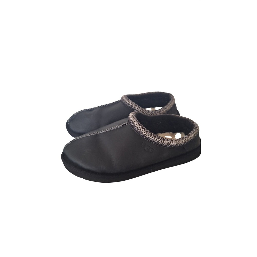 Ugg black leather slip one size 7/40