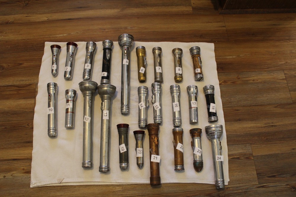 WINCHESTER FLASH LIGHTS MANY SIZES AND COLORS