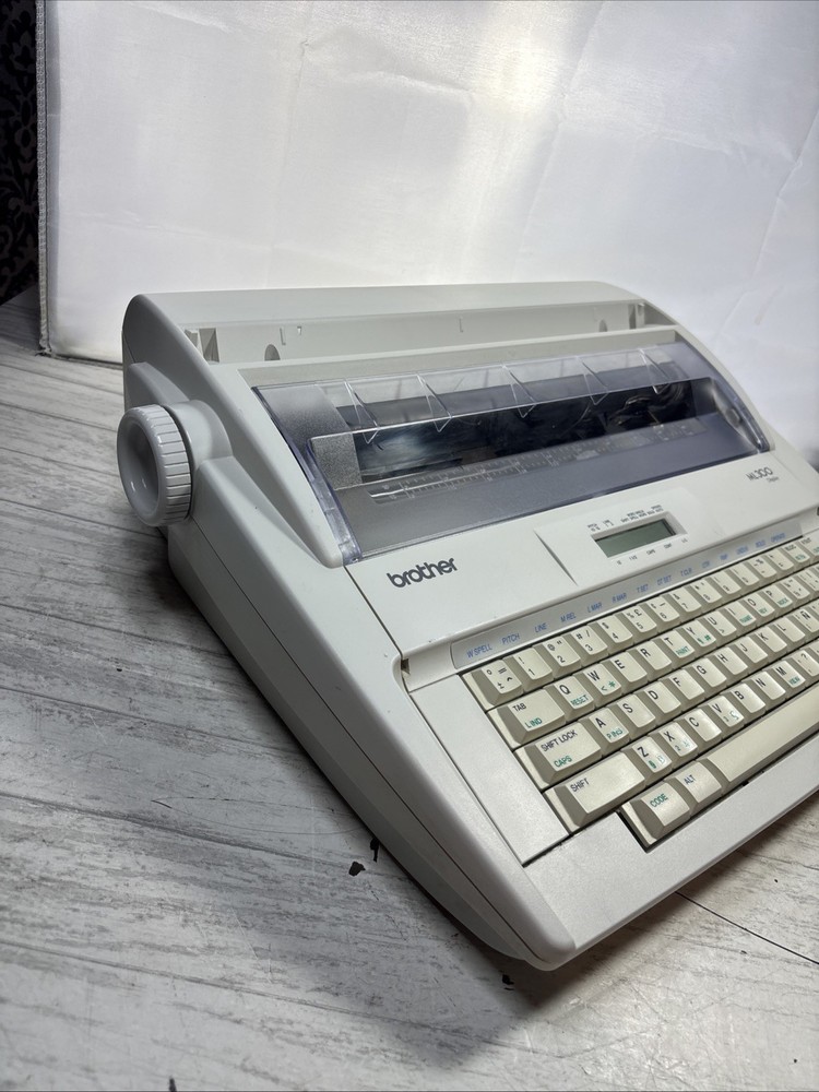 Brother ML-300 Electronic Dictionary Typewriter~Tested and Working