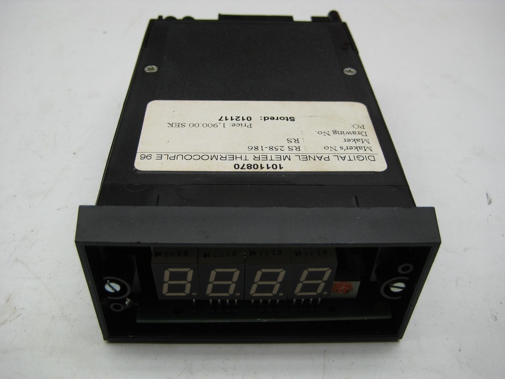 RS 3900KTJ DIGITAL PANEL METER THERMOCOUPLE NSNP