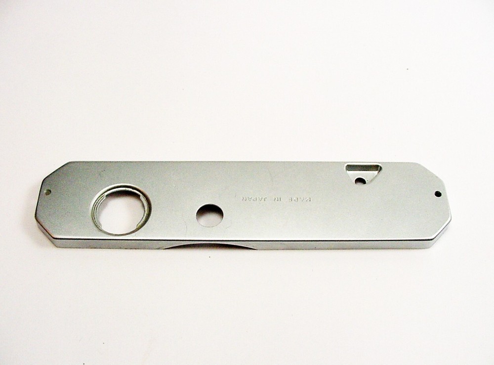 Nikon Nikkormat bottom (silver) | Used | $19 | #10B |