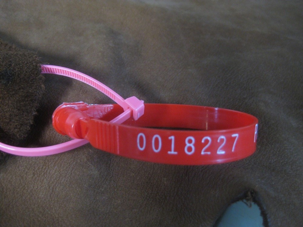 Top Grain Deer Leather #0018227 Row 153