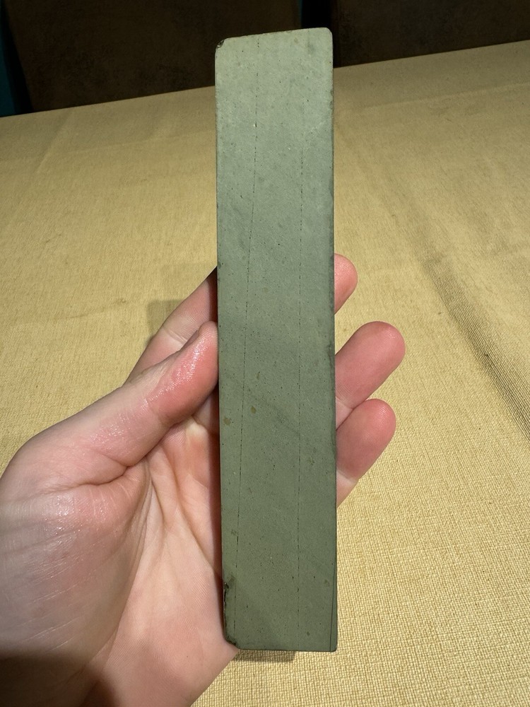 Unknown Green Sharpening Stone / Razor Hone