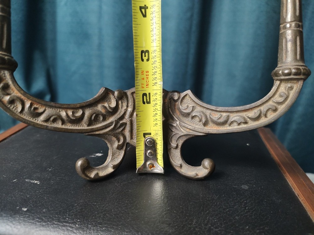 Vintage Metal Ornate Double Hat Coat Hook