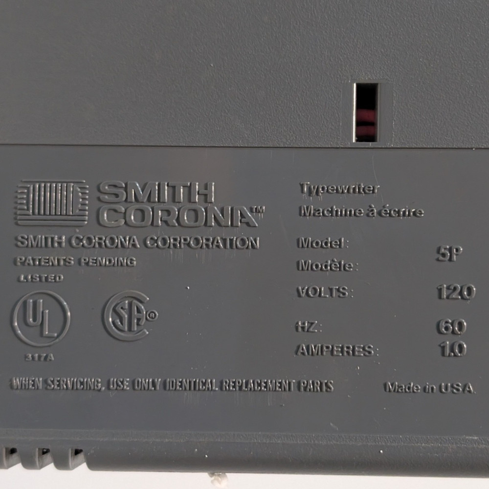 Smith Corona SD800 Word Processing Electric Typewriter, Powers On